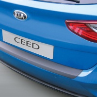 RGM ochrann� plast hrany zadn�ho n�razn�ku Kia Cee'd (CD) hatchback -- od roku v�roby 2018-