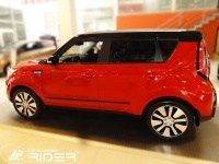 Bo�n� ochrann� li�ty dve�� typ 43 Kia Soul II -- od roku v�roby 2013-